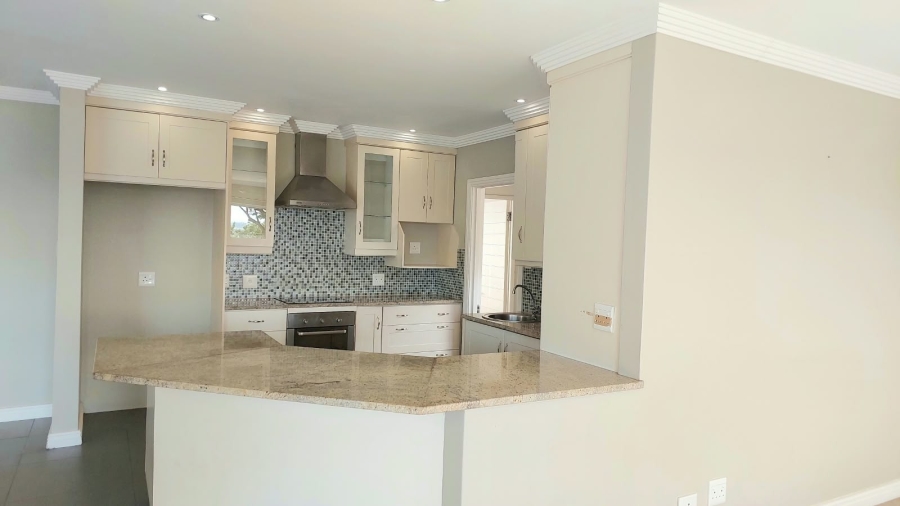 4 Bedroom Property for Sale in Gonubie North Eastern Cape